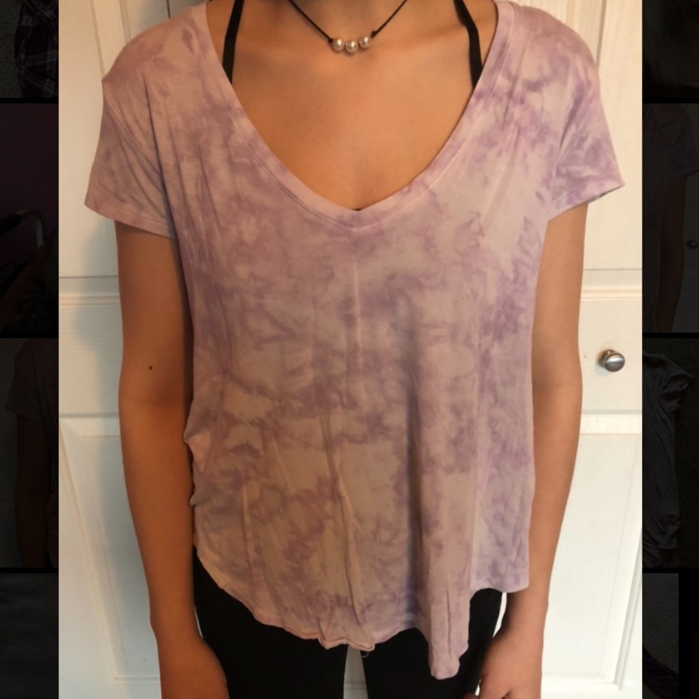 American Eagle Outfitters purple tie dye v-neck